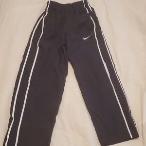 Boy's (XS) Nike jogger pants